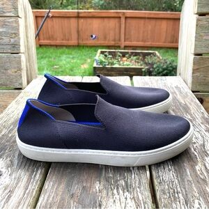 Rothy’s the Original slip on sneaker in black women’s size 9.5
